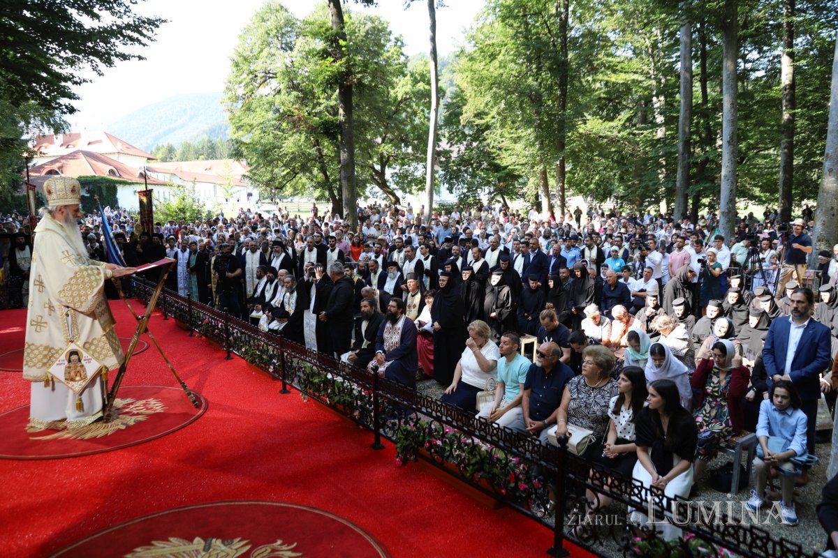 Proclamarea locală a canonizării Sfântului Serafim cel Răbdător de la Sâmbăta de Sus 339369