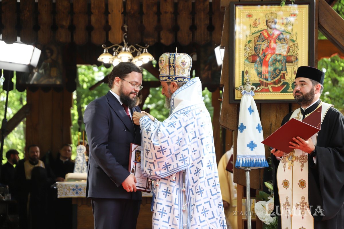 Proclamarea locală a canonizării Sfântului Serafim cel Răbdător de la Sâmbăta de Sus 339380