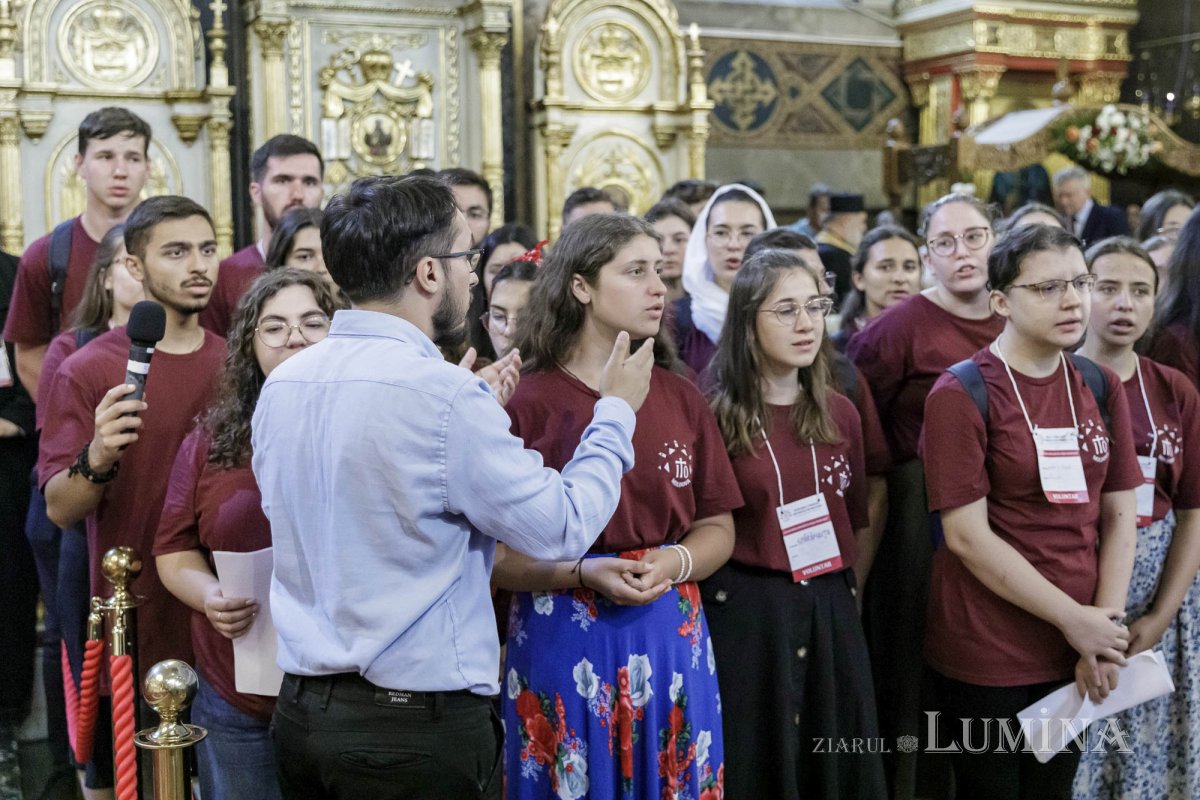 A început la Iași cea de-a cincea ediție a Întâlnirii Tinerilor Ortodocși din Moldova 339576
