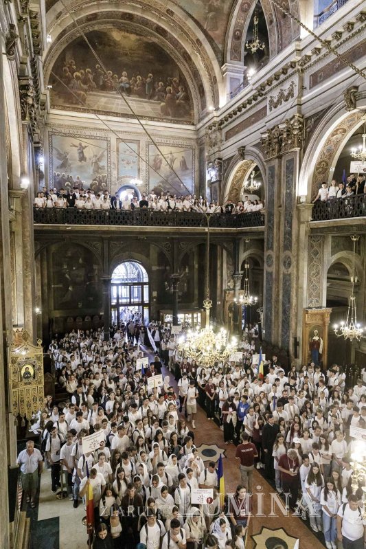 A început la Iași cea de-a cincea ediție a Întâlnirii Tinerilor Ortodocși din Moldova 339580