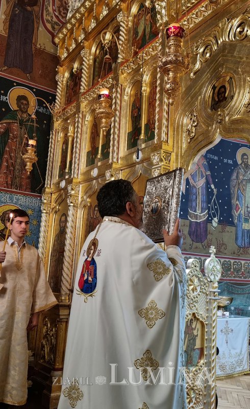 Hramul de vară al Parohiei Mihai Bravu din Capitală 340240