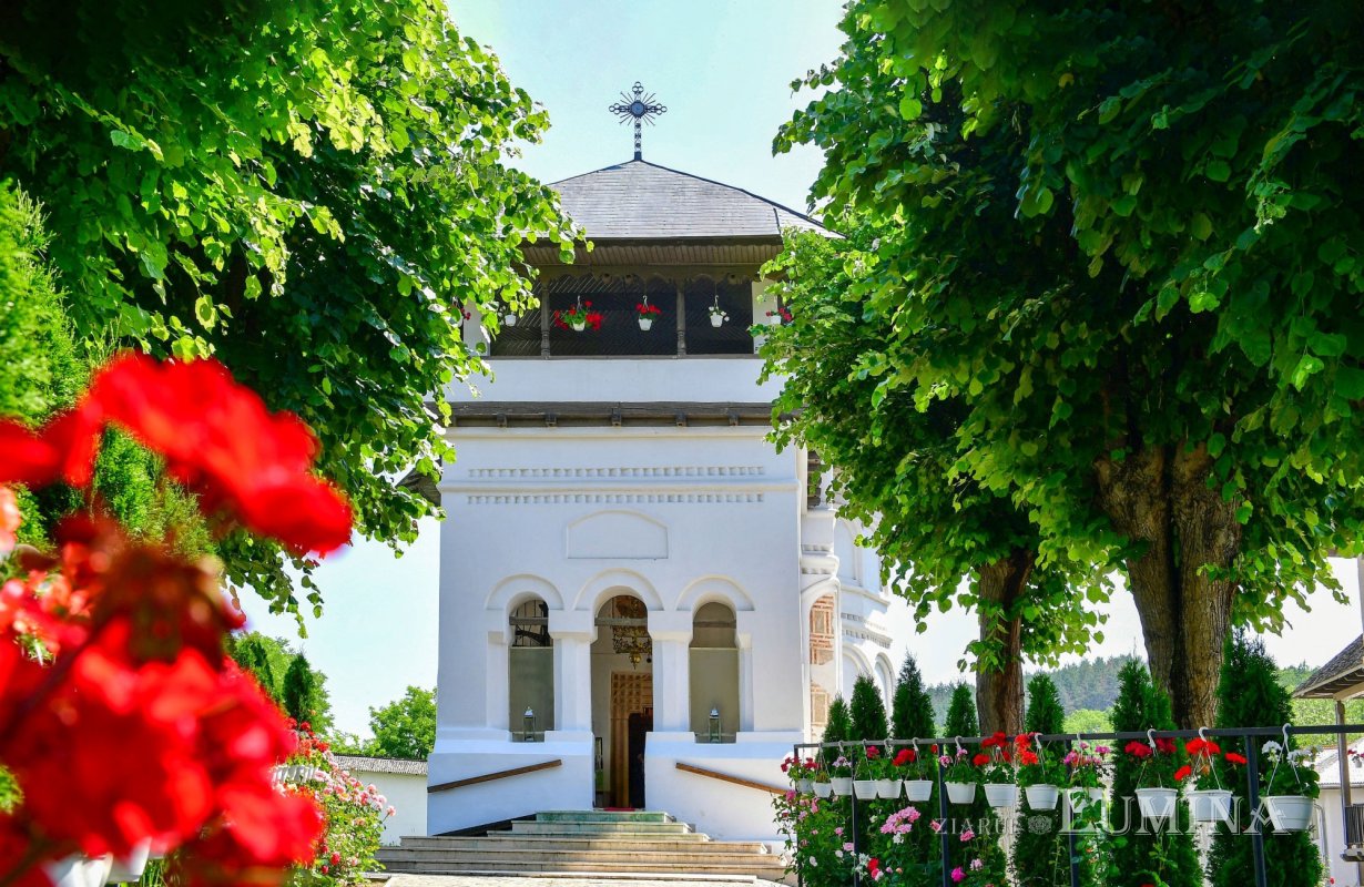 Sclipirile Luminii: Mănăstirea Verbila, judeţul Prahova 340366