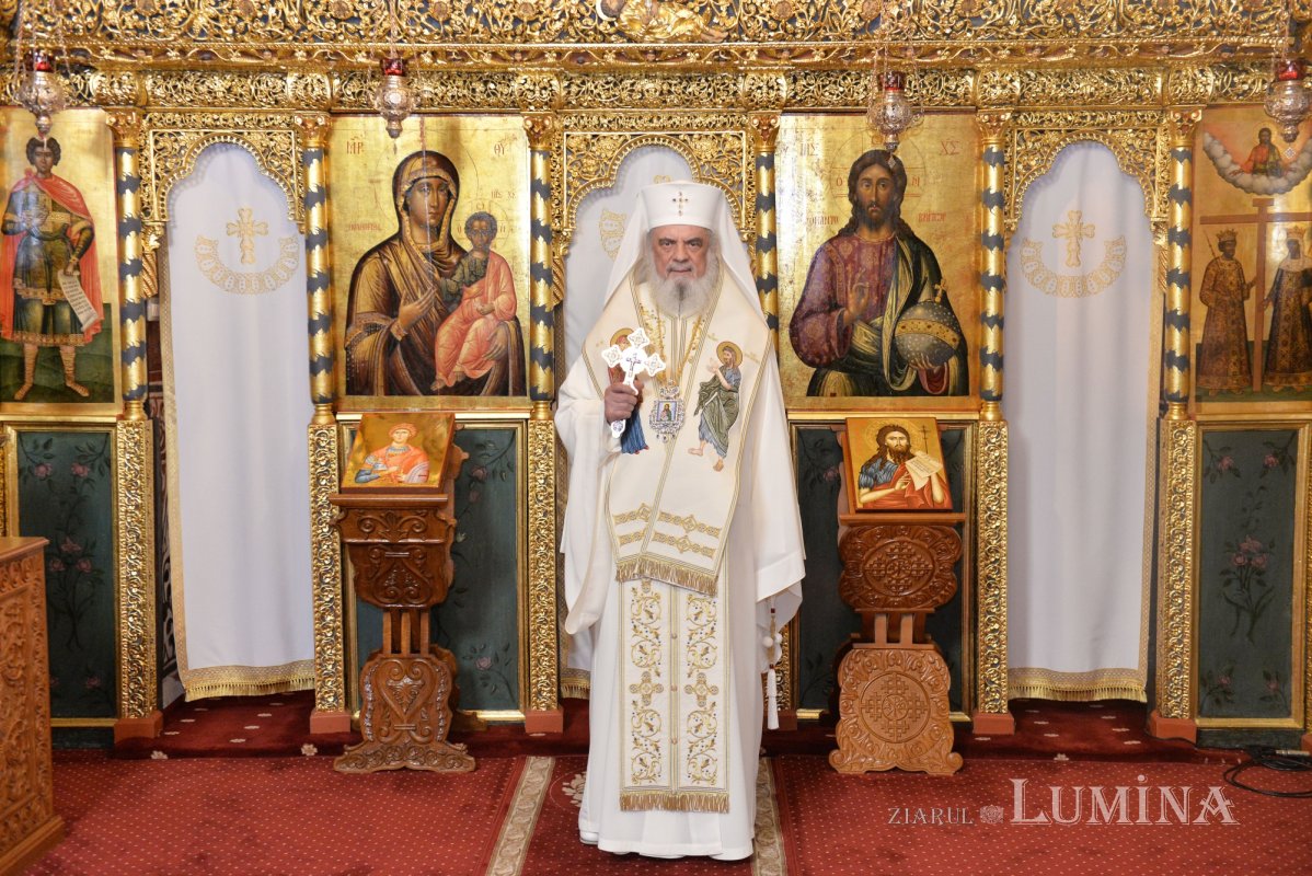 „Sfântul Ioan Botezătorul este învățător, rugător și îndreptător al vieții oamenilor” 340407