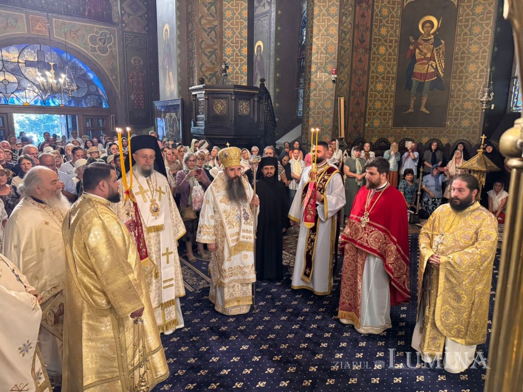 Episcopia Alexandriei și Teleormanului și-a cinstit ocrotitorul spiritual 340481