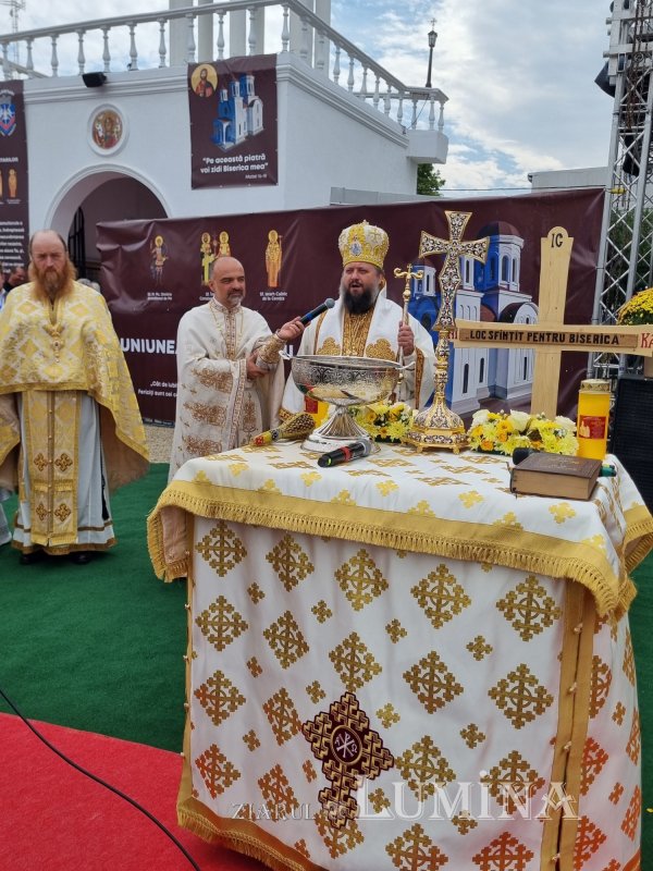 O nouă biserică va fi edificată în oraşul Voluntari 340541