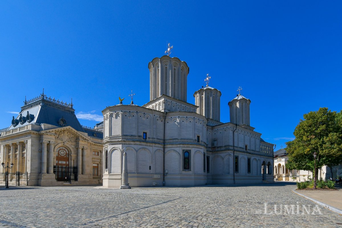 „Hristos, centrul timpului  și împlinirea istoriei” 340606