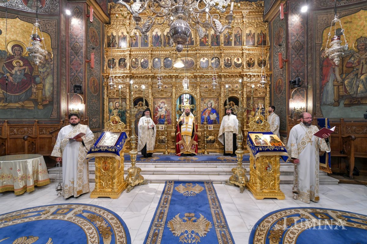 „Hristos, centrul timpului  și împlinirea istoriei” 340618