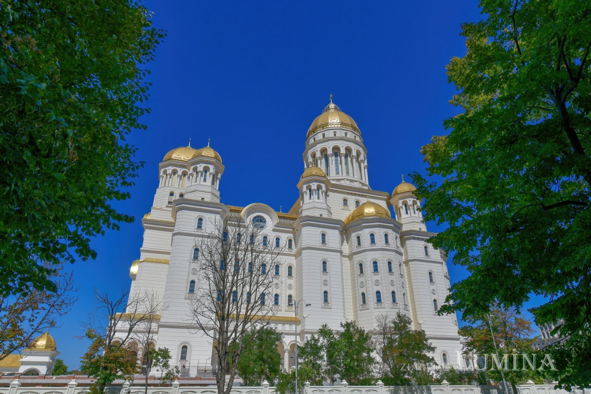 Ultimele lucrări premergătoare slujbei de sfințire pe șantierul Catedralei Naționale 340905