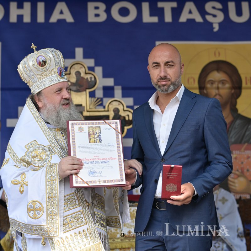 Biserica parohiei ilfovene Boltașu a primit veșmântul sfințeniei 341082