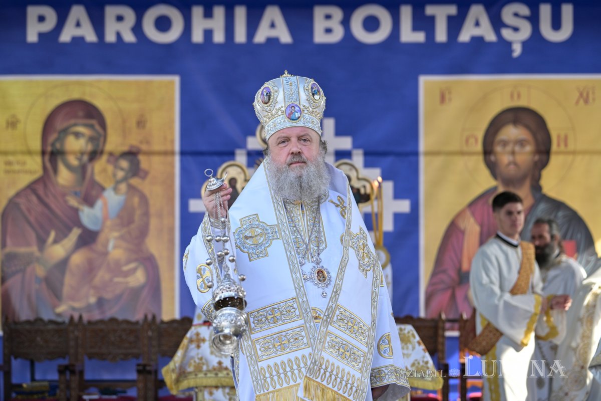 Biserica parohiei ilfovene Boltașu a primit veșmântul sfințeniei 341102