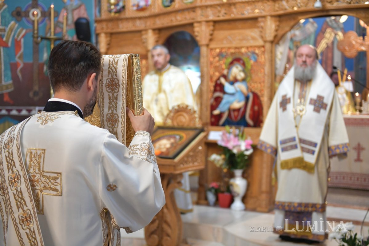 Harul preoției pentru un inspector eparhial al Arhiepiscopiei Bucureștilor 341157