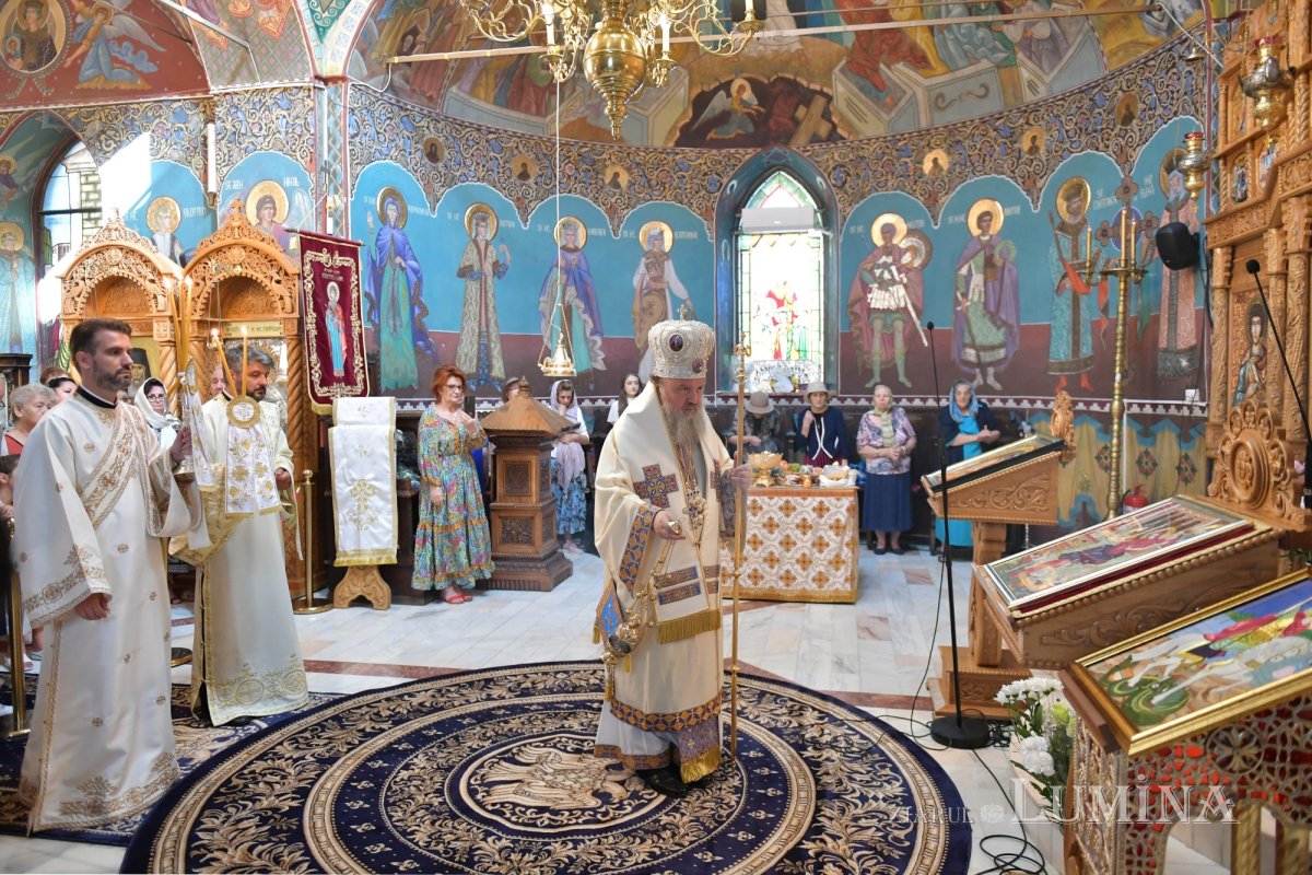 Harul preoției pentru un inspector eparhial al Arhiepiscopiei Bucureștilor 341160