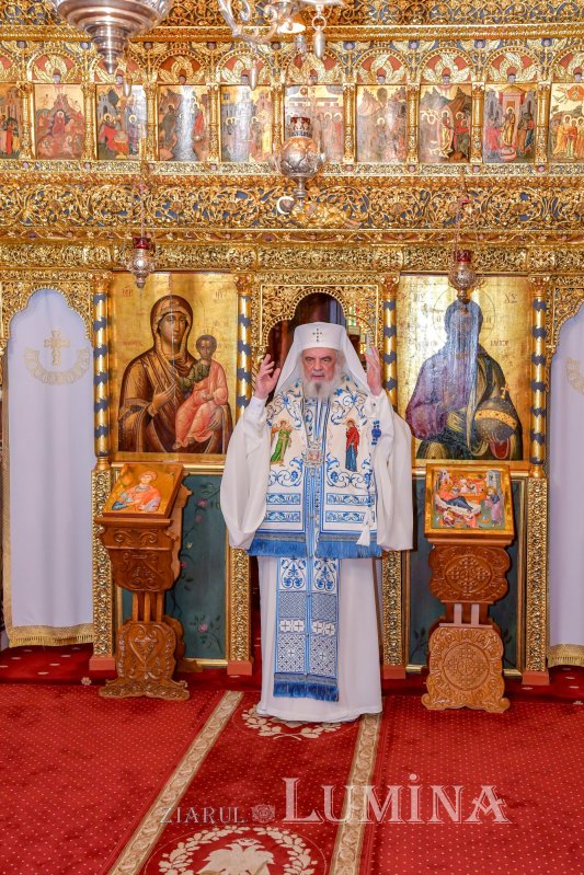 „Sărbătoarea Nașterii Maicii Domnului este lumină pentru viața noastră” 341130