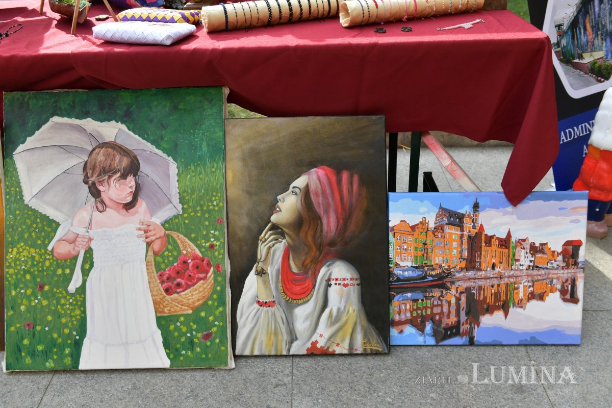 Expoziția „Artă în detenție - oameni, emoții, culoare” la Mănăstirea Antim 341397