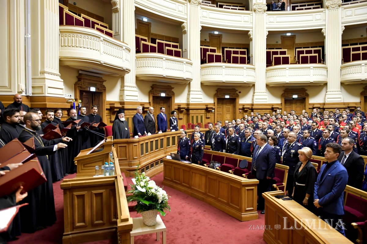 Ziua Pompierilor din România marcată pe Dealul Patriarhiei 341501