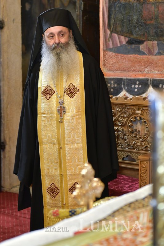 Patriarhul României a sfințit racla Sfântului Cuvios Mărturisitor Sofian 341531