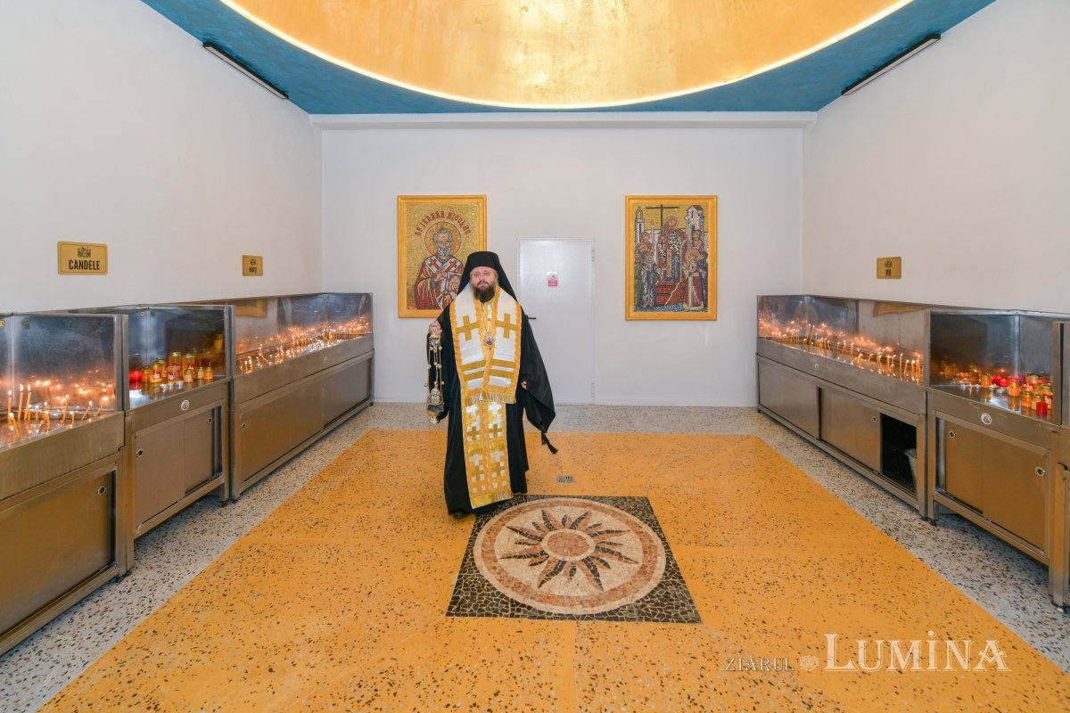 Noile lucrări de la Mănăstirea Caraiman au primit veșmântul harului 341586