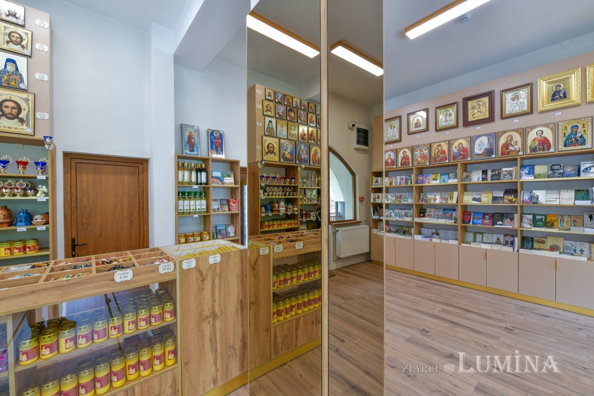 Noile lucrări de la Mănăstirea Caraiman au primit veșmântul harului 341588