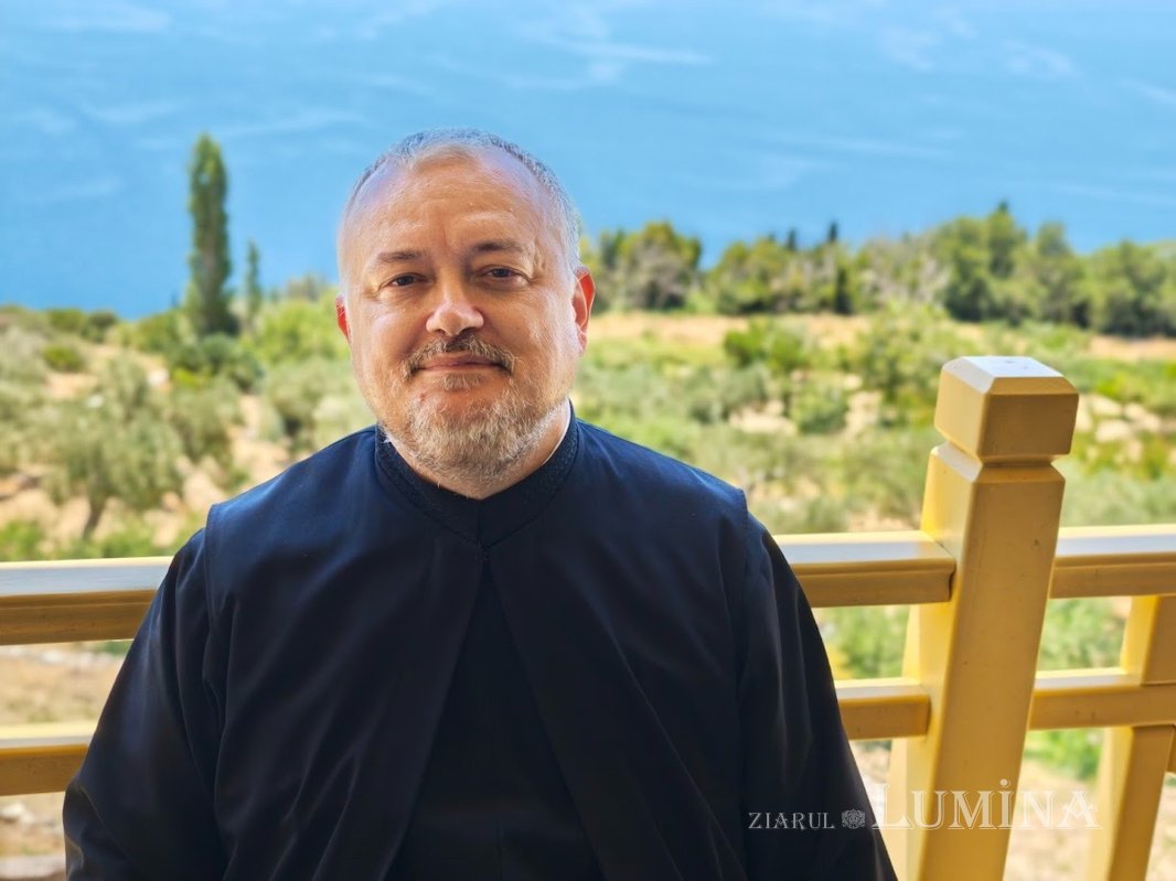 Ziua Crucii, sărbătoarea biruinţei prin jertfă 341022