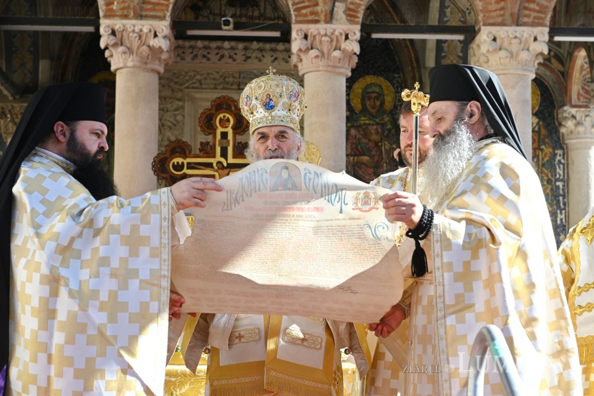 Proclamarea locală a canonizării „Apostolului Bucureștilor” 341837