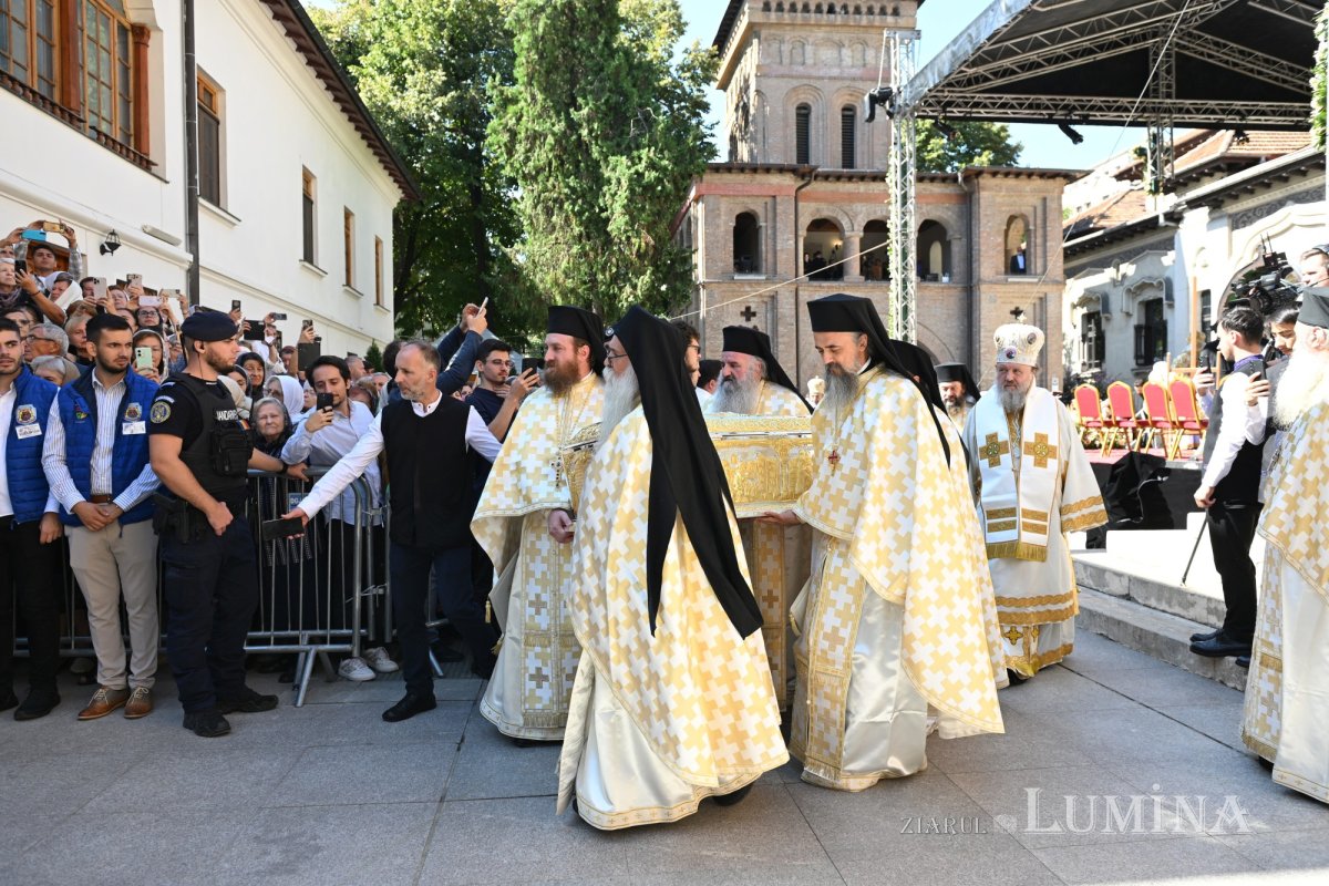 Proclamarea locală a canonizării „Apostolului Bucureștilor” 341847