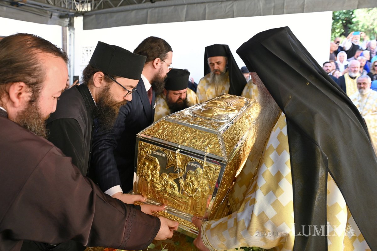 Proclamarea locală a canonizării „Apostolului Bucureștilor” 341848