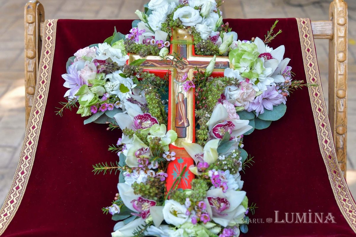 Prăznuirea Crucii, „icoană” a Vinerii Mari 342028