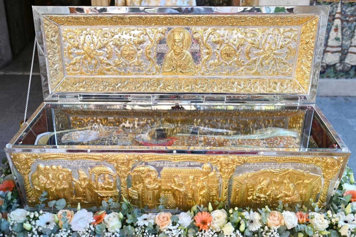 Sclipirile Luminii: Proclamarea locală a canonizării Sfântului Cuvios Mărturisitor Sofian de la Antim 342025