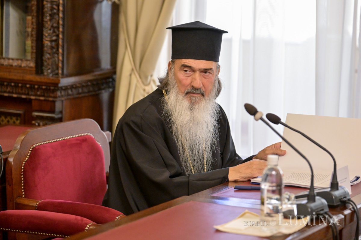 Ședință de lucru a Sinodului Mitropoliei Munteniei și Dobrogei 342330