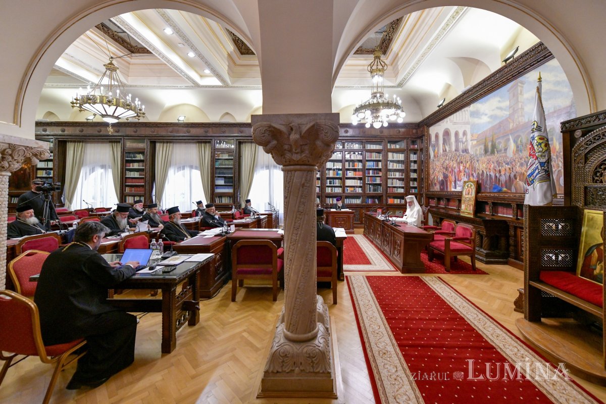 Ședință de lucru a Sinodului Mitropoliei Munteniei și Dobrogei 342335