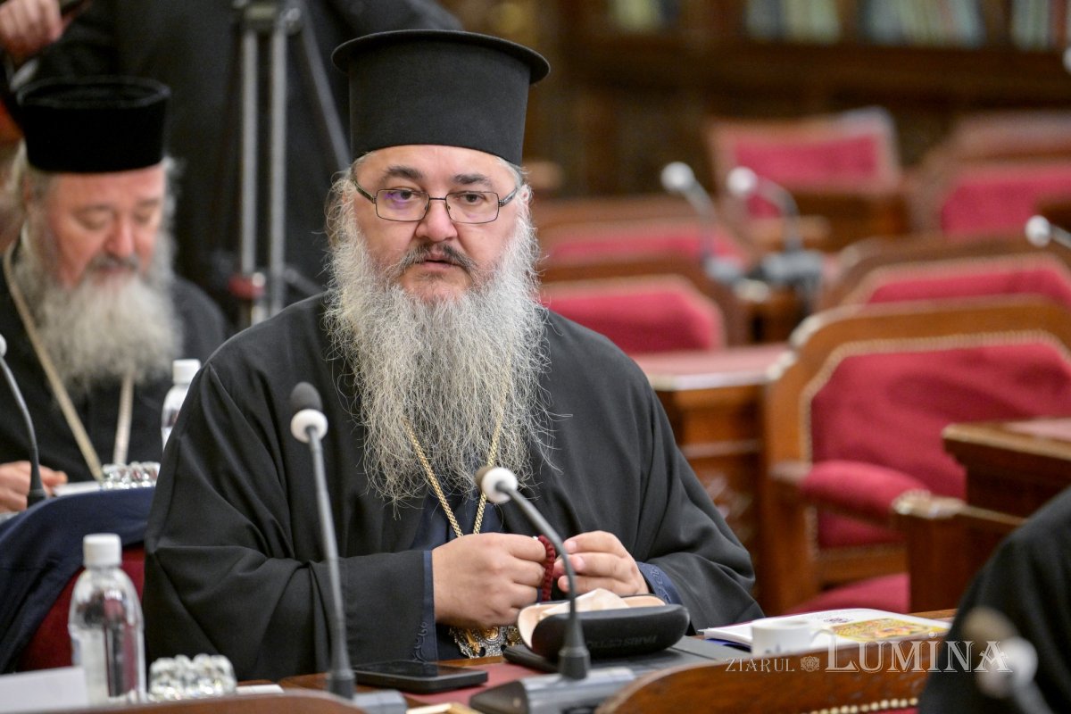 Ședință de lucru a Sinodului Mitropoliei Munteniei și Dobrogei 342337