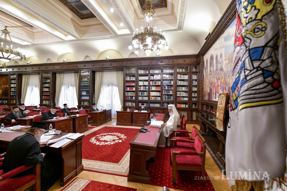 Ședință de lucru a Sinodului Mitropoliei Munteniei și Dobrogei 342343