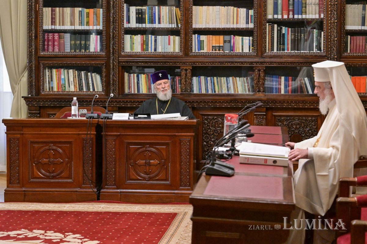 Ședință de lucru a Sinodului Mitropoliei Munteniei și Dobrogei 342345