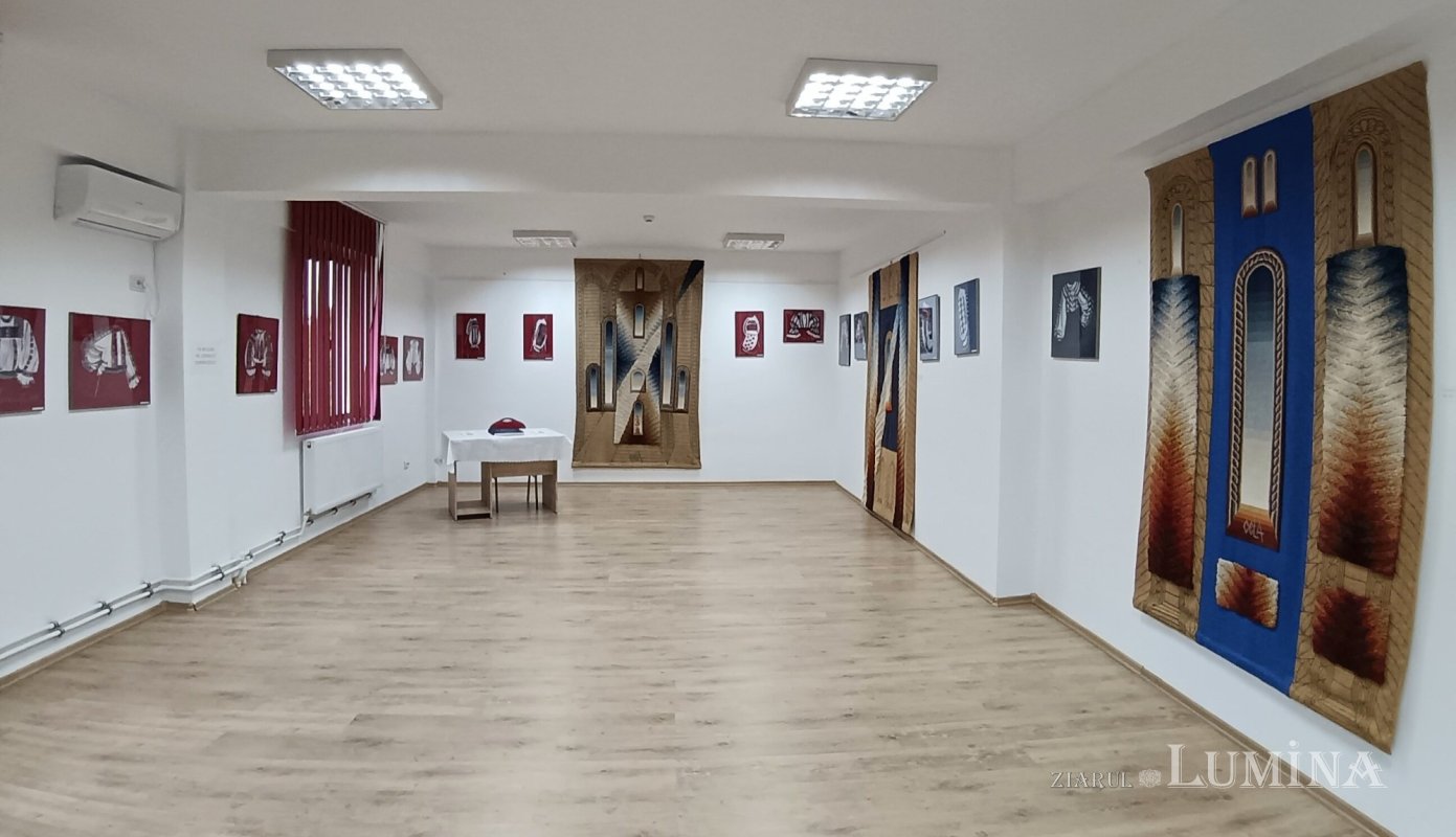 Comorile ţesute de la Centrul Cultural „Cela Neamţu” 342456