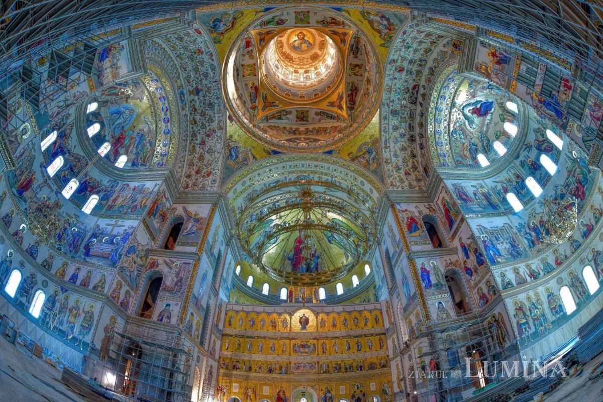 Privind către cer prin turla Catedralei 342067