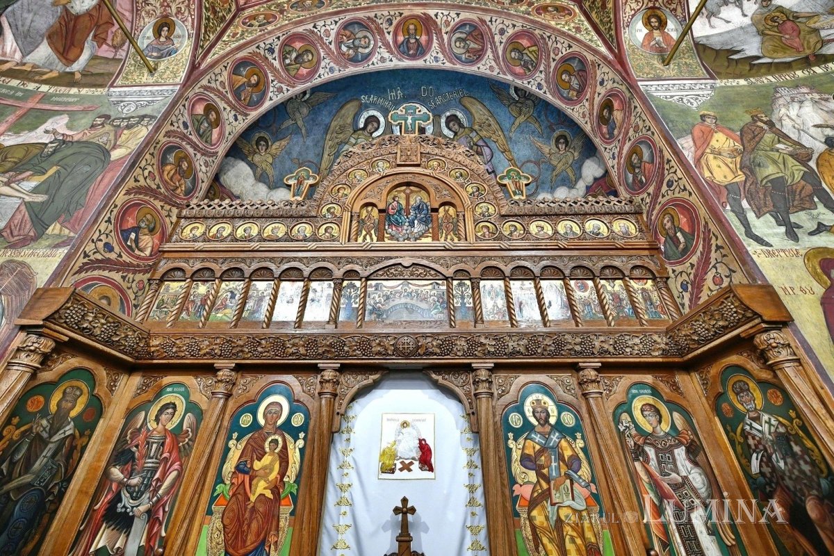 Efeseni 1, 22-23; 2, 1-5 269348