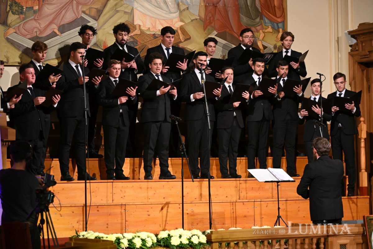 Concertul final al Festivalului „Lăudați pe Domnul!” la București 343009