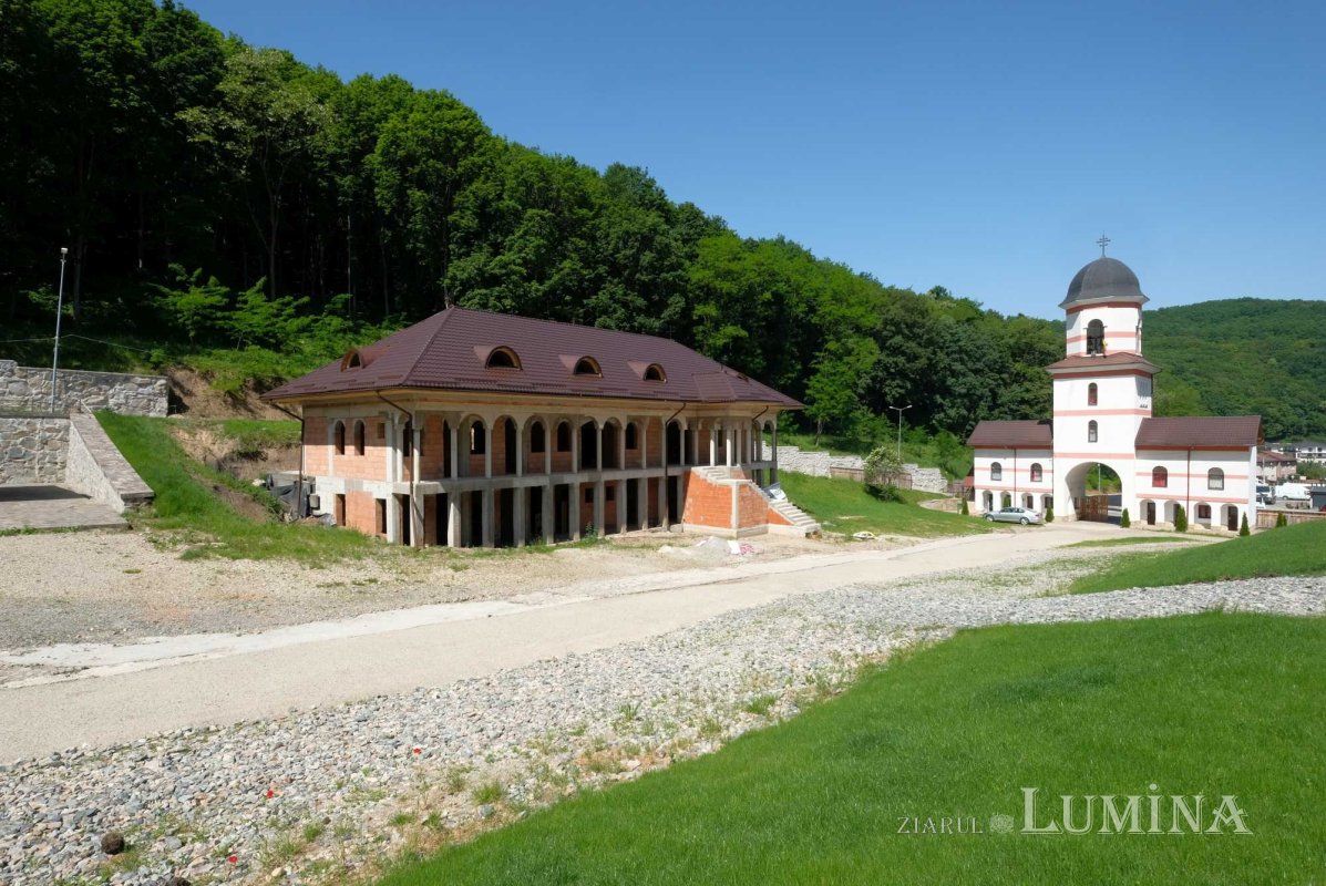 Aerul Mănăstirii Floreşti 342958