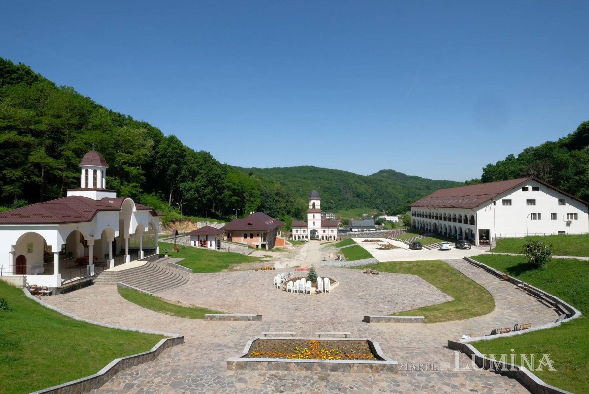 Aerul Mănăstirii Floreşti 342966