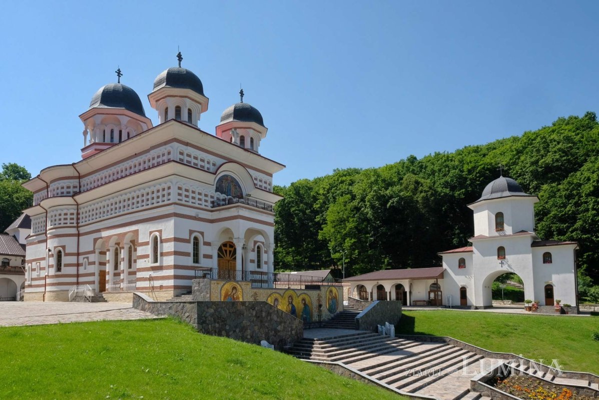 Aerul Mănăstirii Floreşti 342967