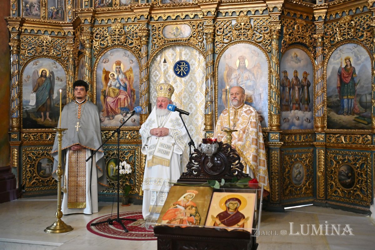 Deschiderea anului universitar la Facultatea „Justinian Patriarhul” 343084