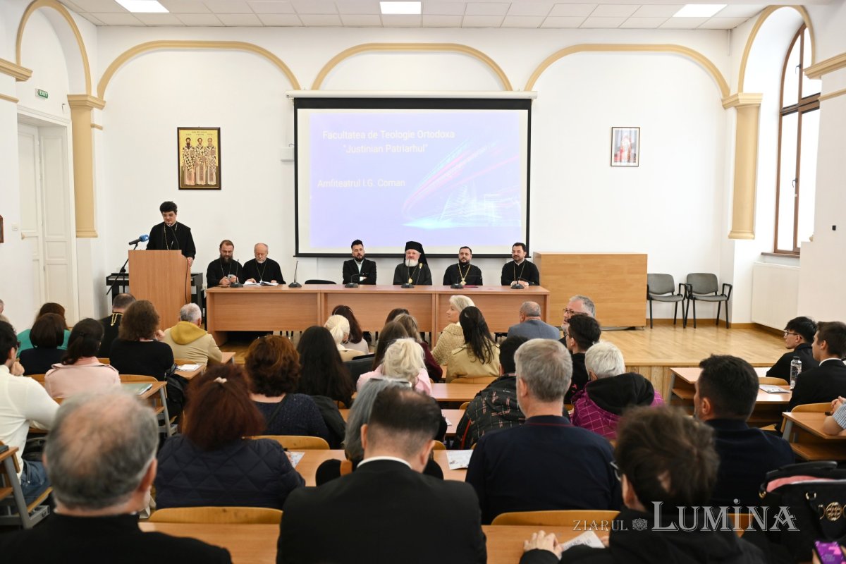 Deschiderea anului universitar la Facultatea „Justinian Patriarhul” 343089