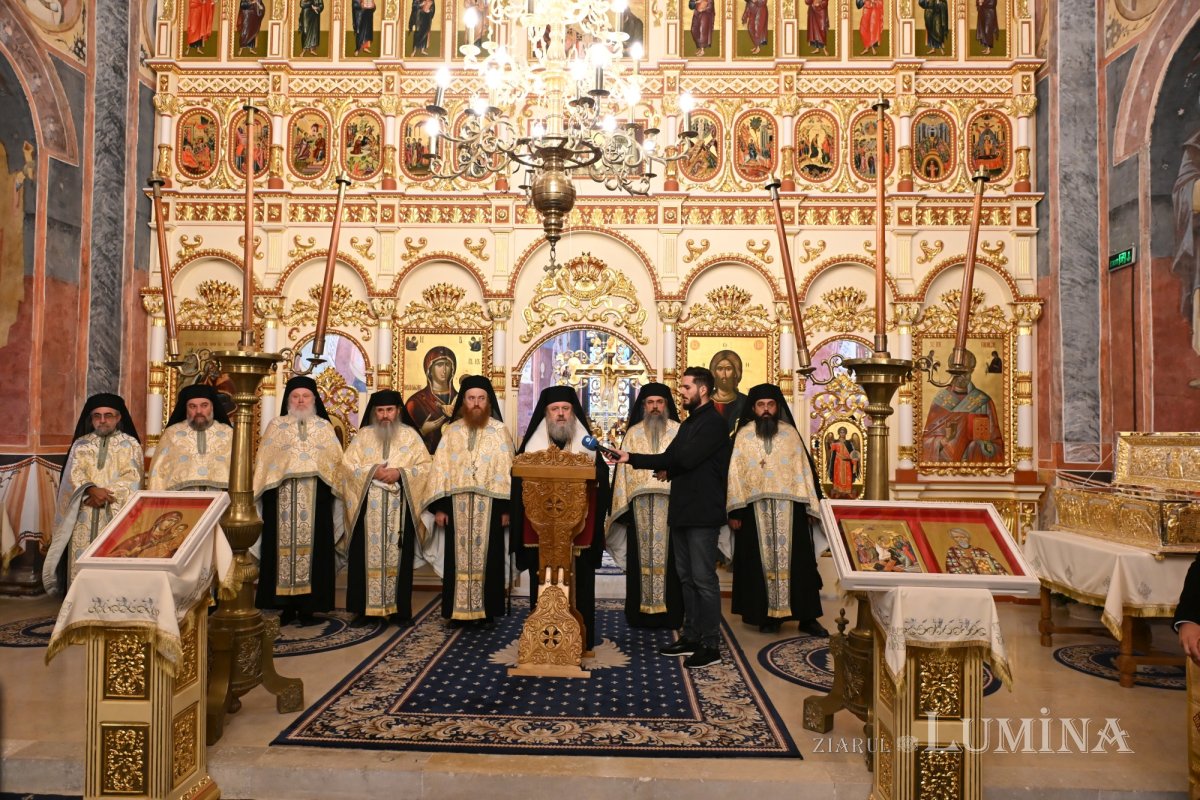 Primirea cinstitelor moaște ale Sfântului Preot Dumitru Stăniloae la Mănăstirea Cernica 343366