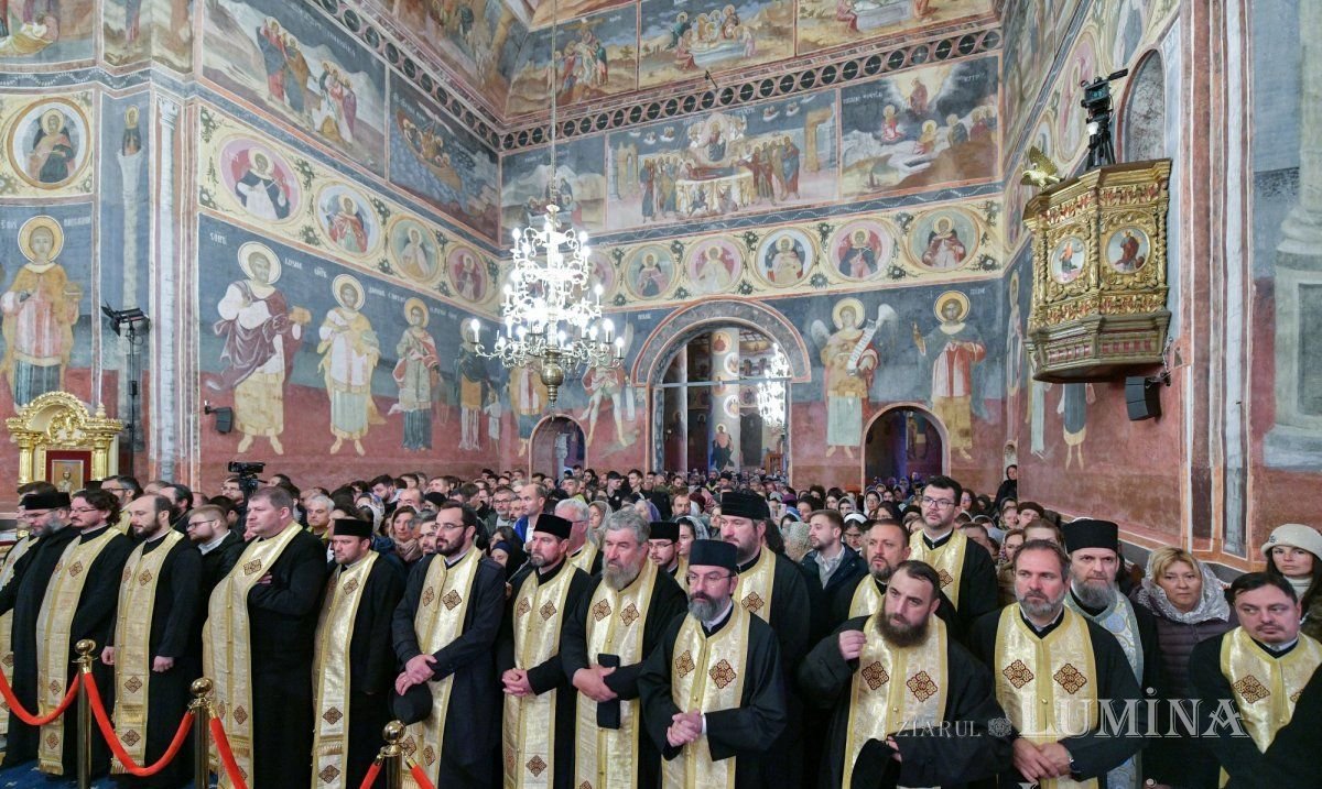 Metanie smerită Sfântului Preot Mărturisitor Dumitru Stăniloae 343526