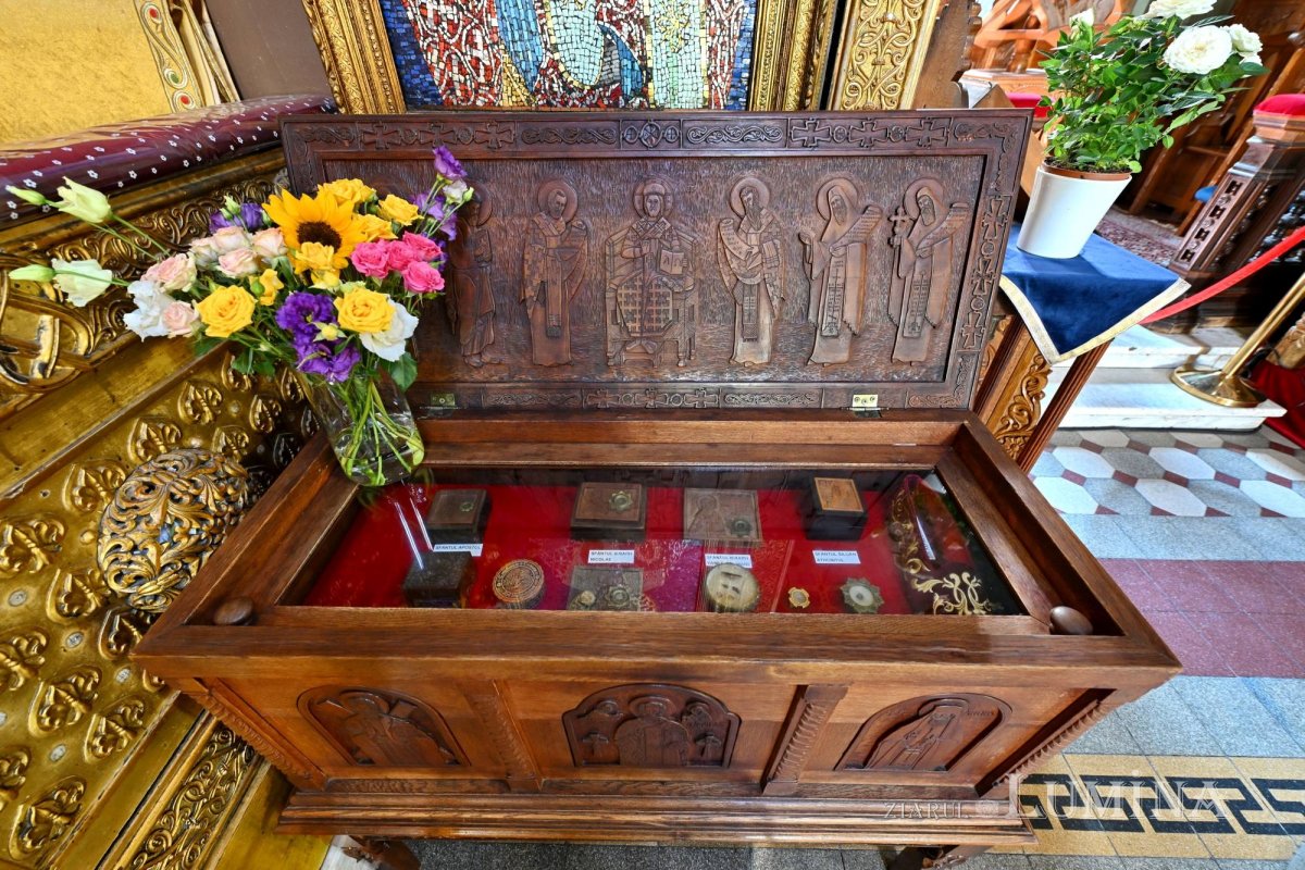 Sclipirile Luminii: Biserica „Sfântul Nicolae”-Ghica 343931