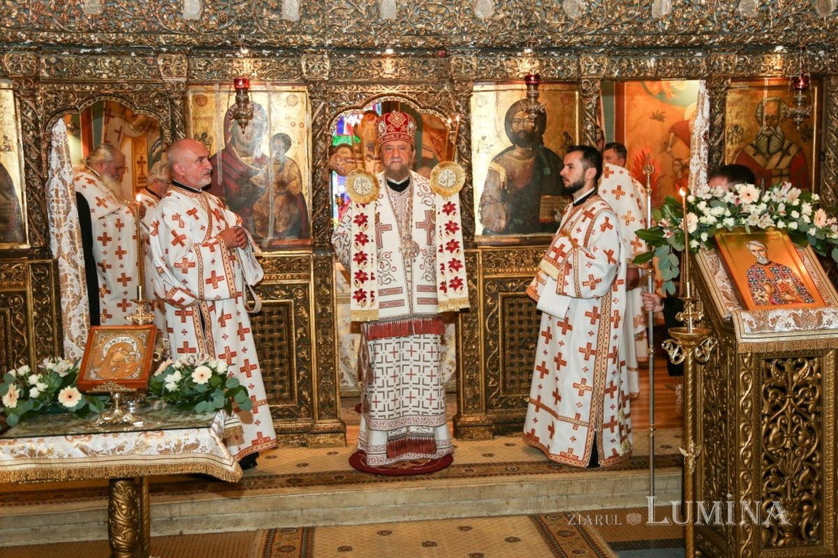 Moment aniversar în Mitropolia Ardealului 344331