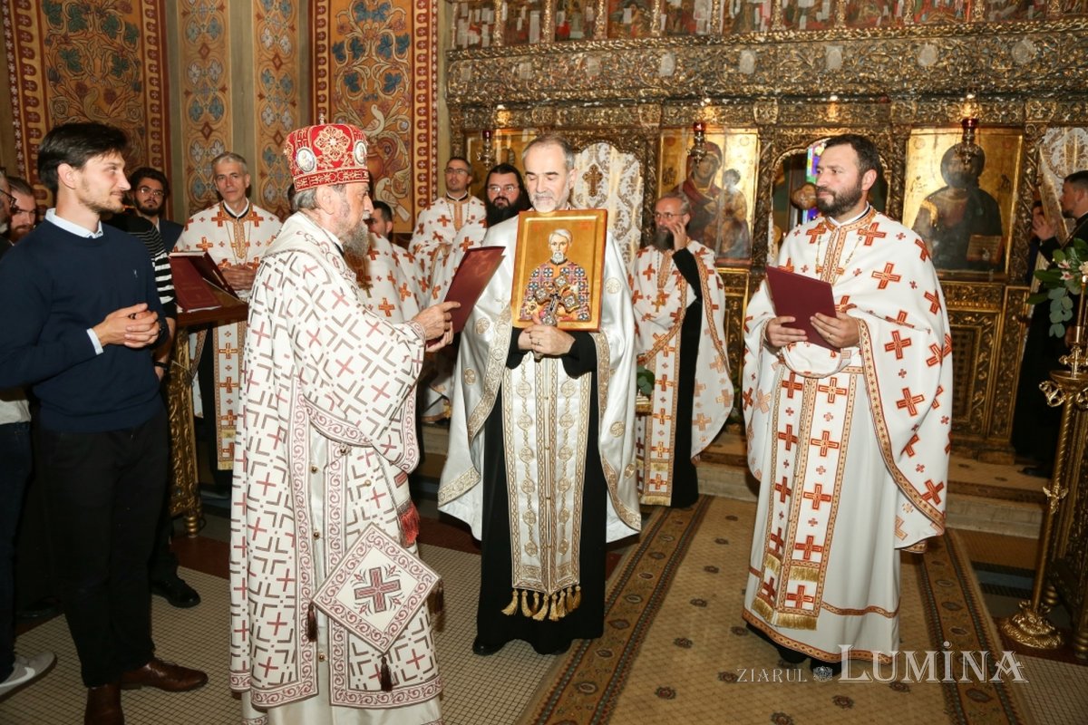 Moment aniversar în Mitropolia Ardealului 344343