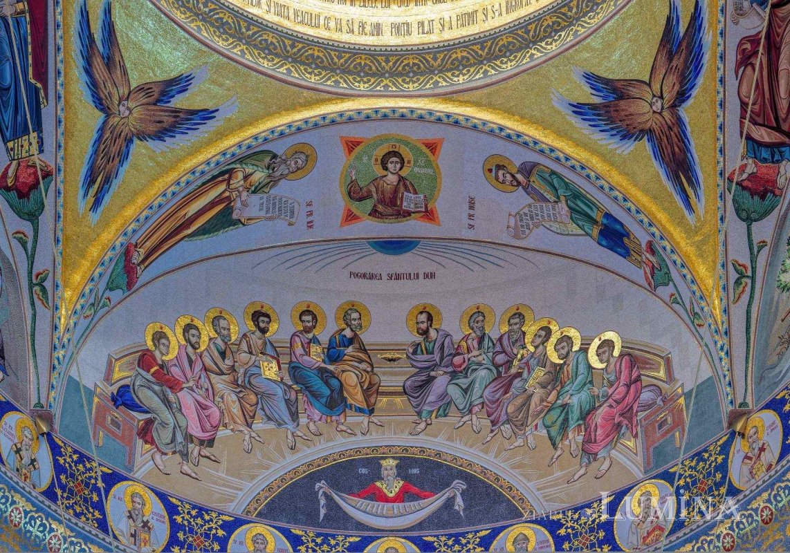 „Și s-a deschis Templul lui Dumnezeu, cel din cer...” 343259