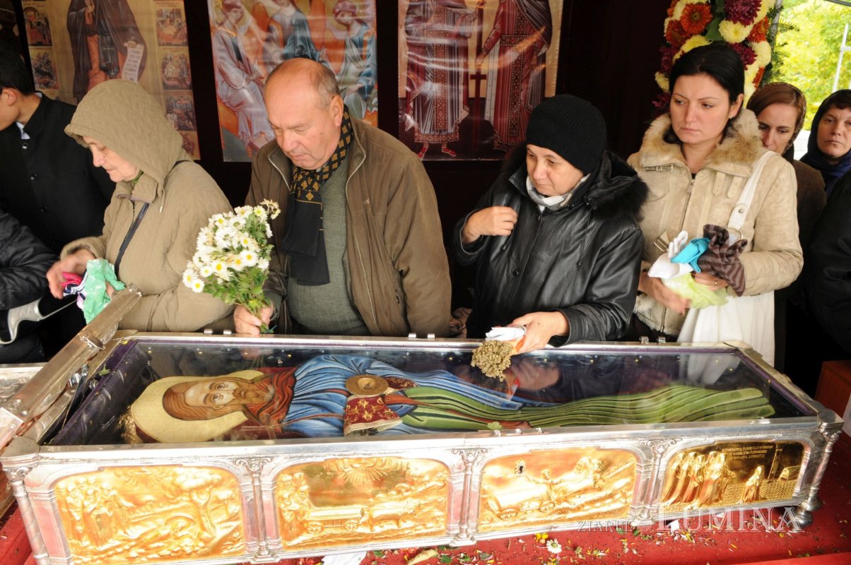 Programul liturgic al sărbătoririi Sfântului Cuvios Dimitrie cel Nou: 19-29 octombrie 2025 344449