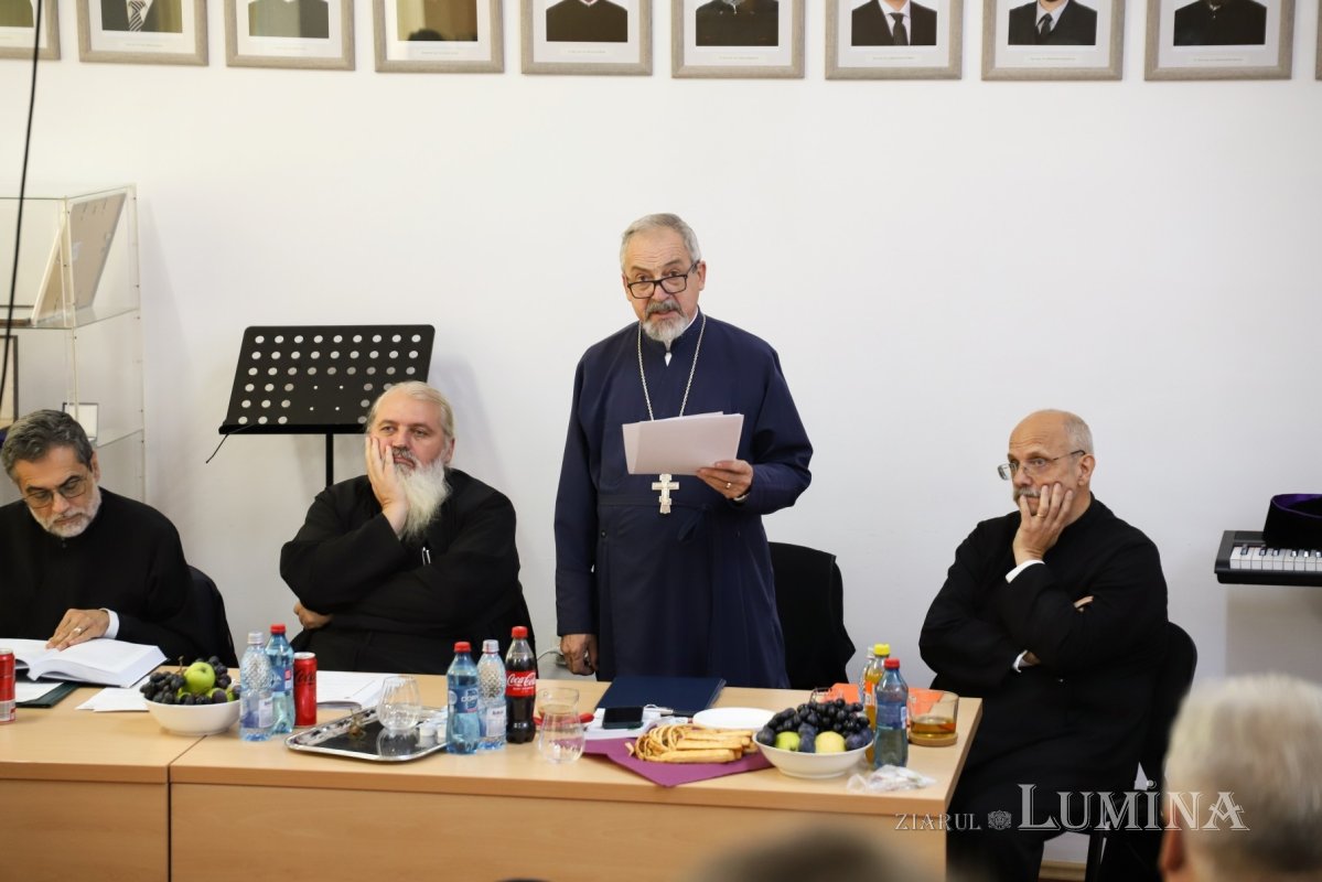 Teză de doctorat susţinută public la Facultatea de Teologie Ortodoxă din Sibiu 344444